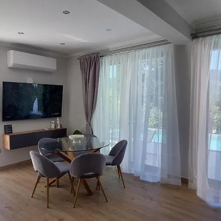 Harmony Luxury Villa *