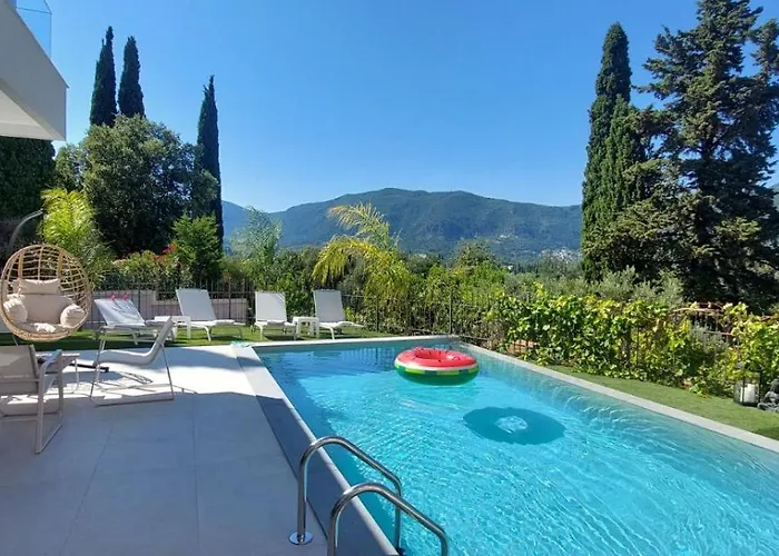 Harmony Luxury Villa Ýpsos